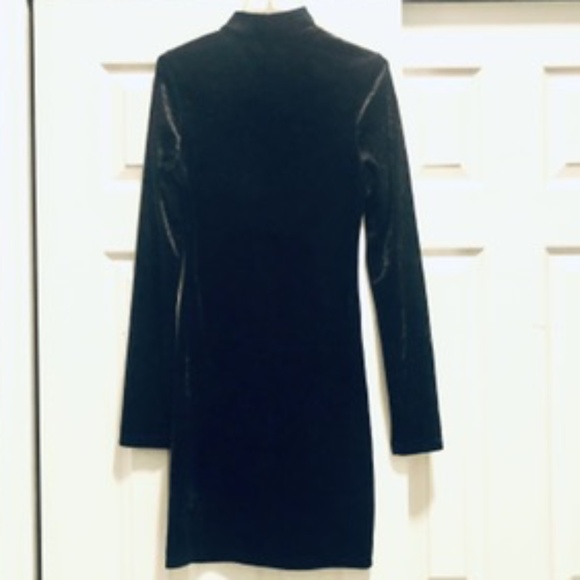 NWOT Velvet Mock Neck Long Sleeve Sheath Dress - Picture 5 of 6